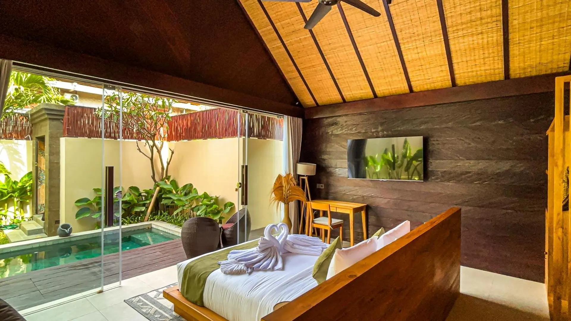 Villa Dijabu Kuta  Indonesia